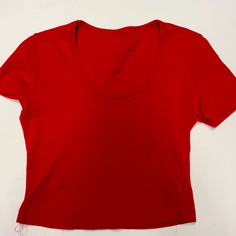 Red American apparel crop T-shirt